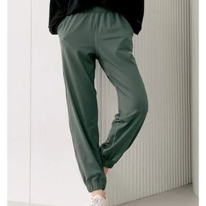 Stylish Olive Jogger Pants for Women